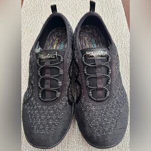 Skechers Sport Women's Breathe Easy Fortune Fashion Sneaker in Black, size 8